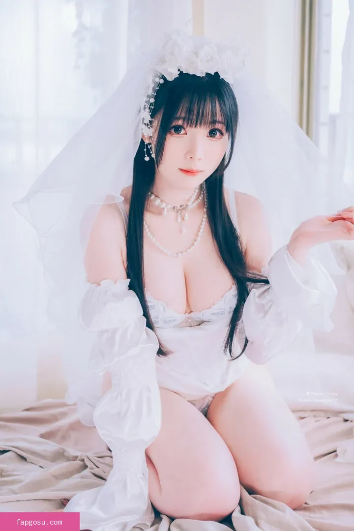 Shimo (霜月/shimotsuki18/shimotsukiTW)