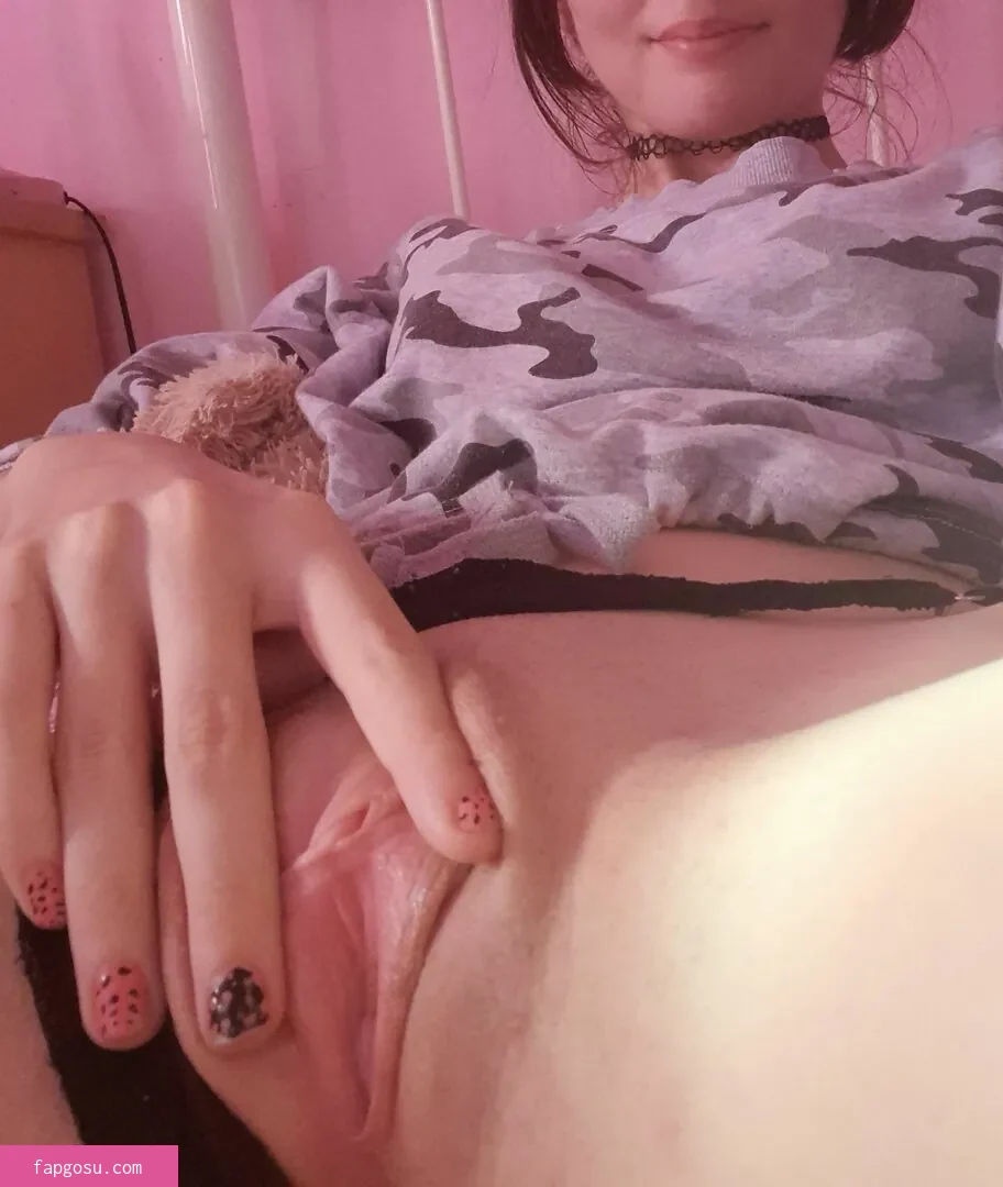 shy_spice