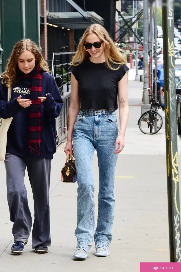 Sophie Turner