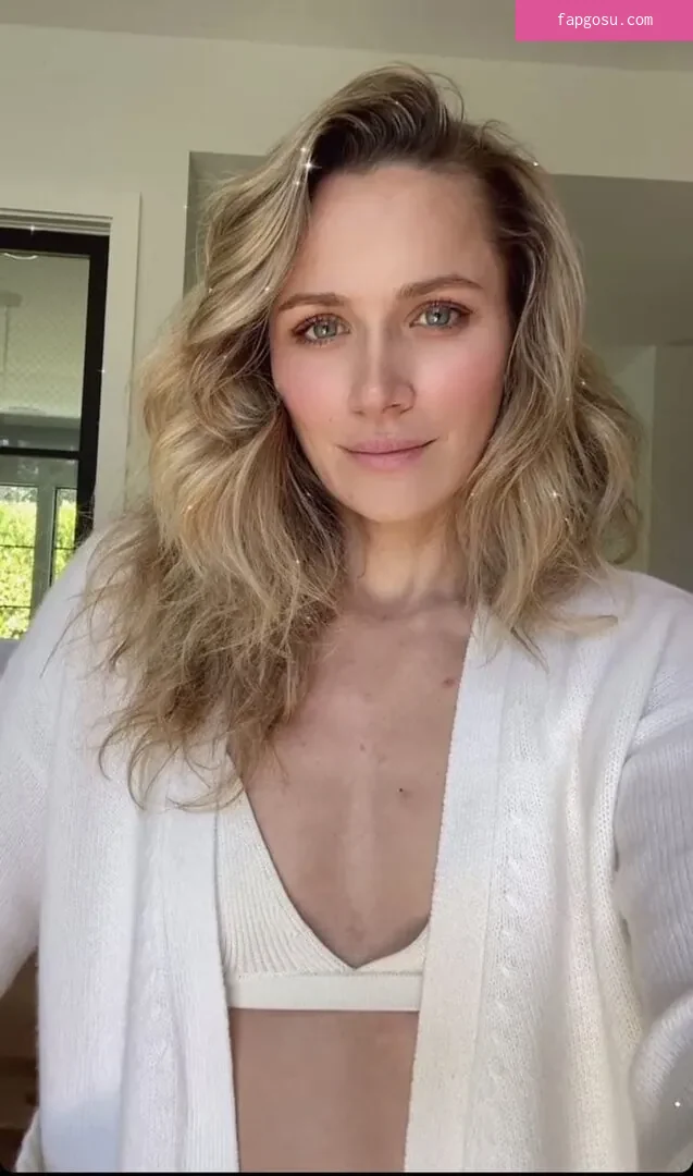 Shantel VanSanten