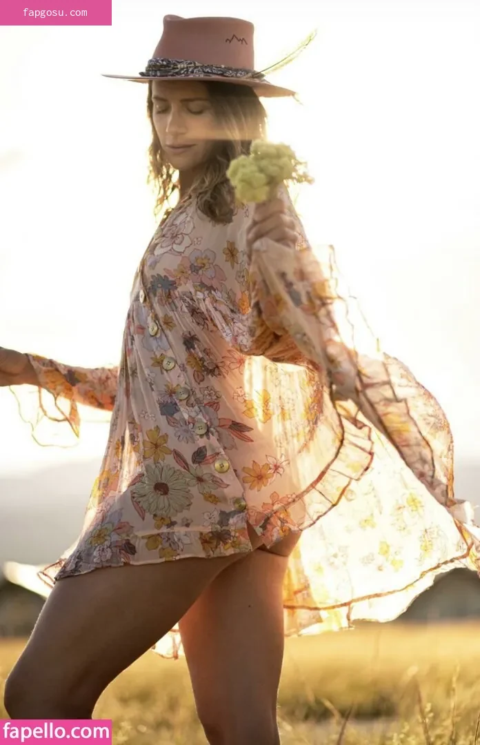 Shantel VanSanten