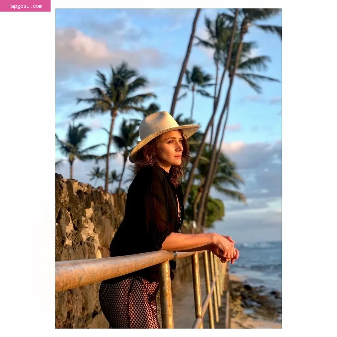 Shantel VanSanten