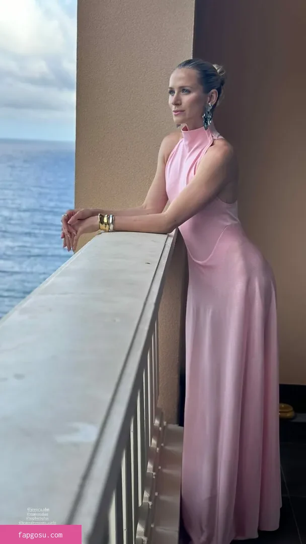 Shantel VanSanten
