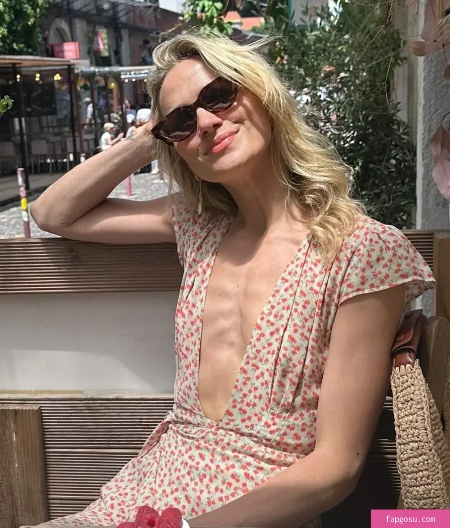 Shantel VanSanten