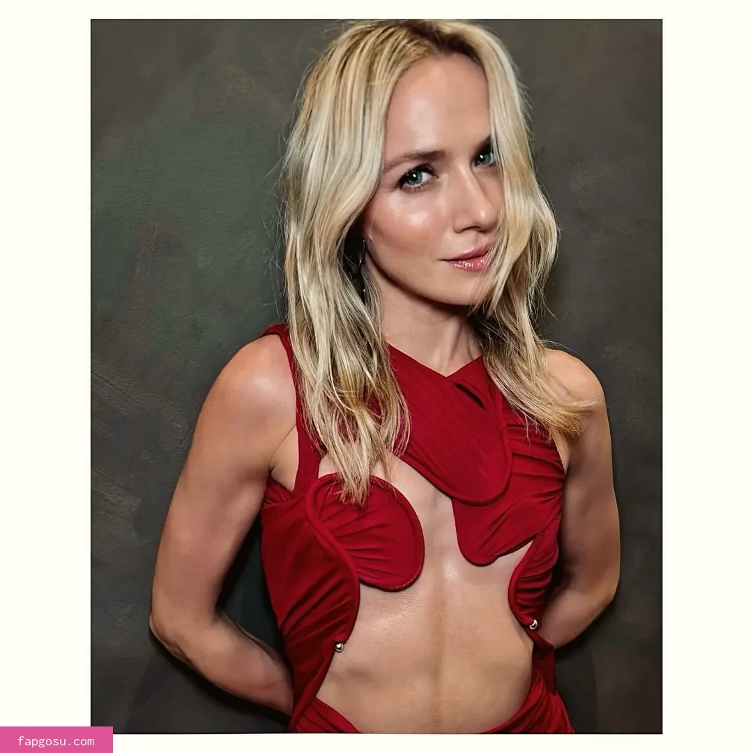 Shantel VanSanten