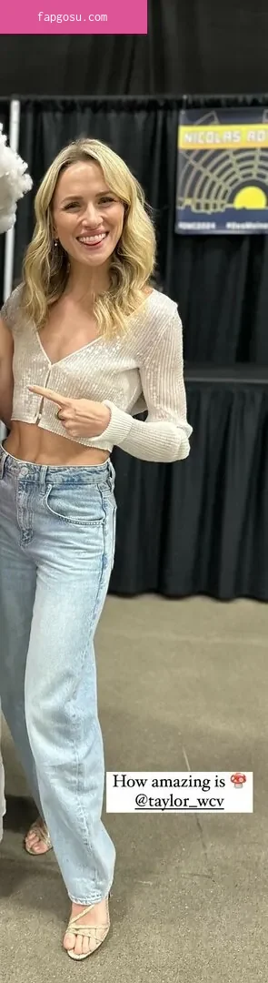 Shantel VanSanten