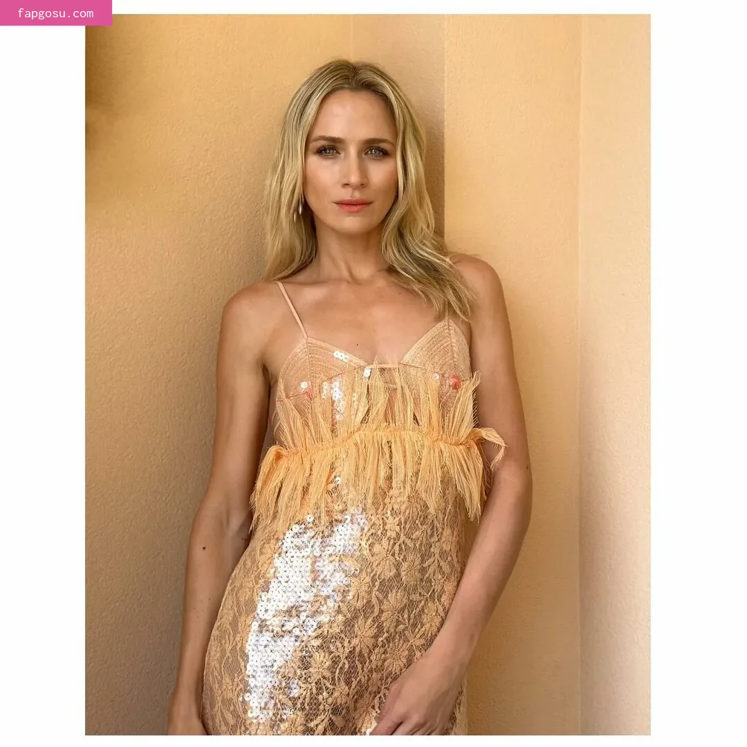 Shantel VanSanten