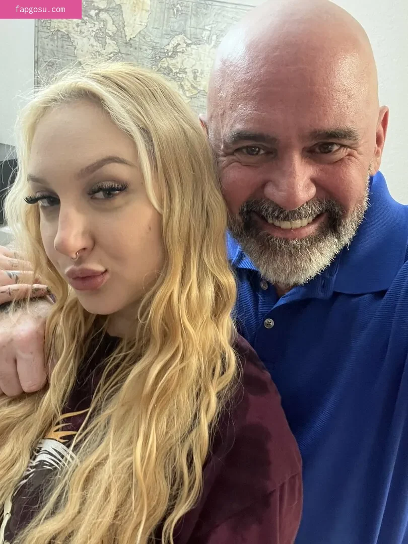 Skylar Vox