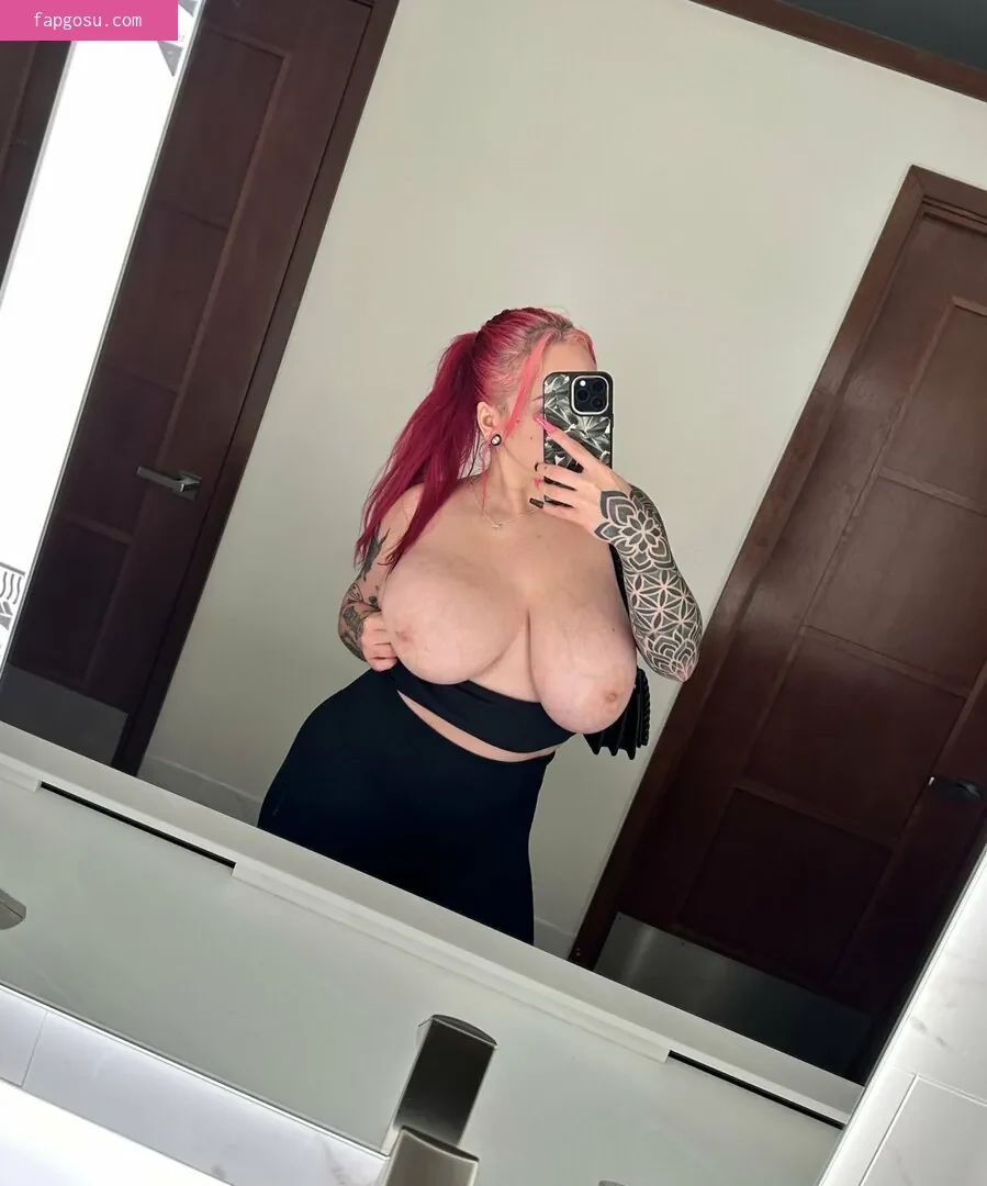 Skylar Vox
