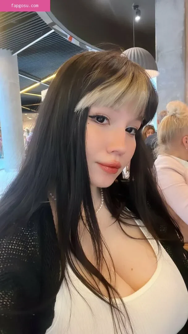 Shini Waifu