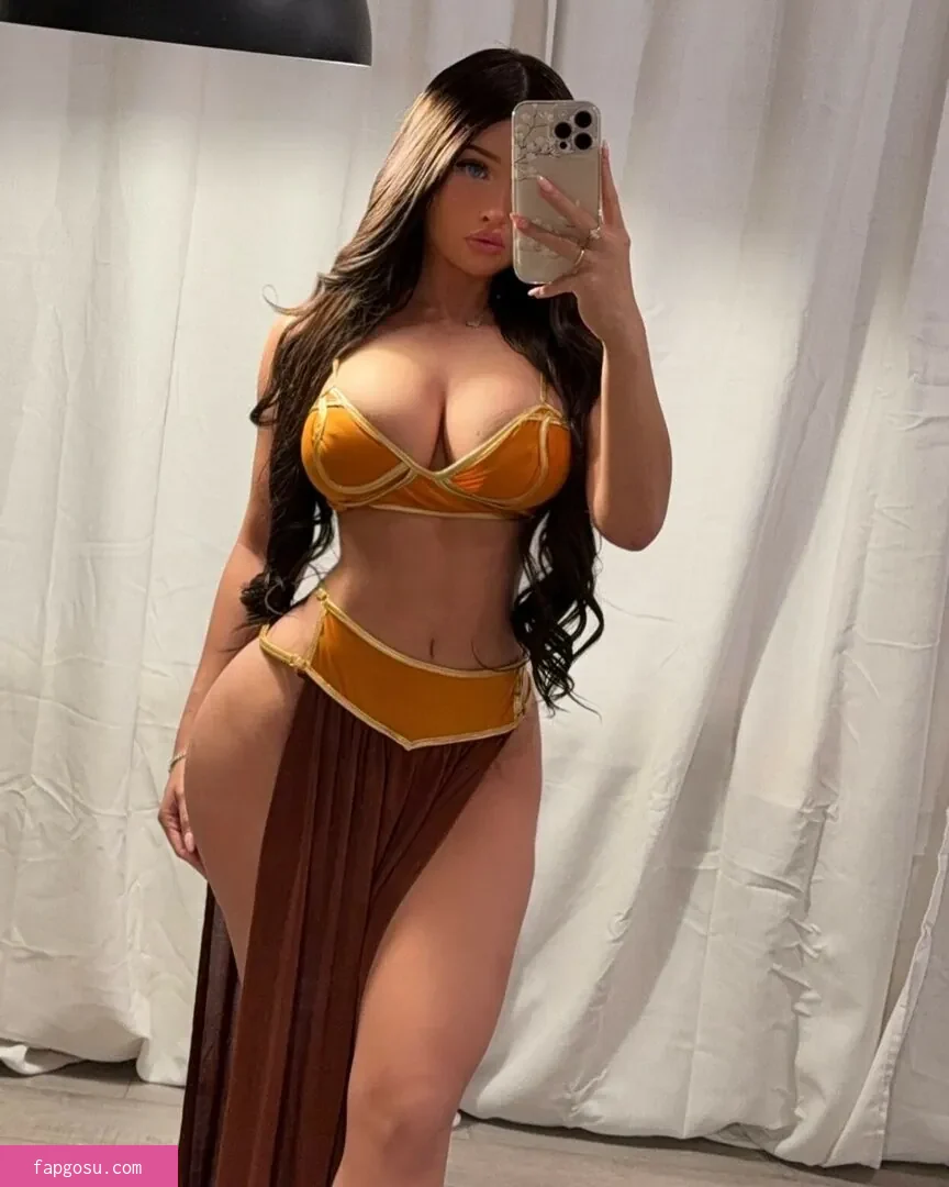 Sylvia Yasmina