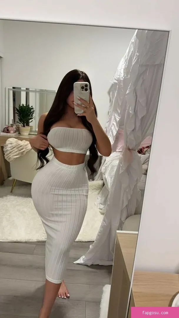 Sylvia Yasmina