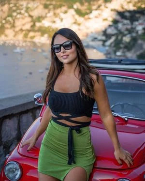 Tenille Dashwood content