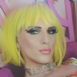 trans-lola-perron