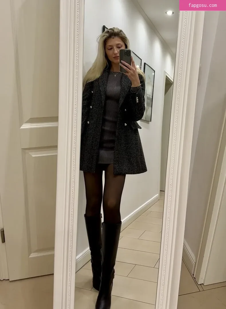 Tina Nora