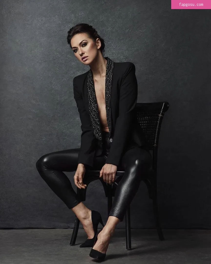 Tasya Teles