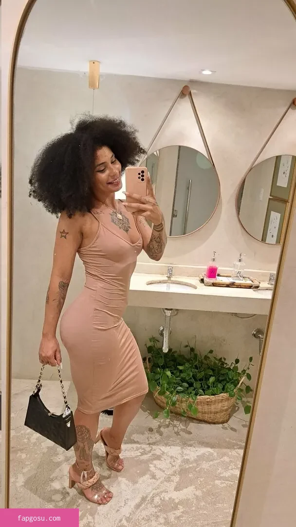 Taina Vieira