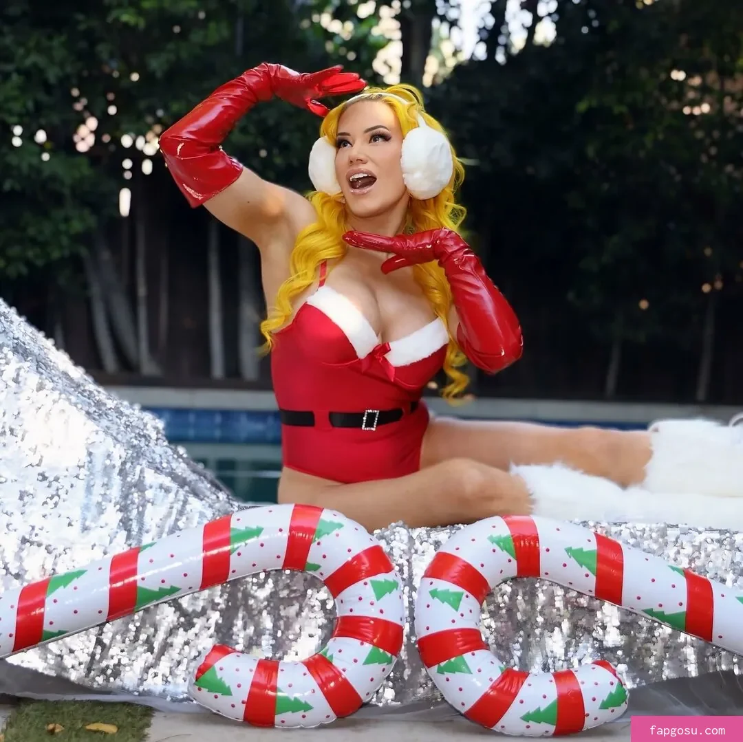 Taya Valkyrie