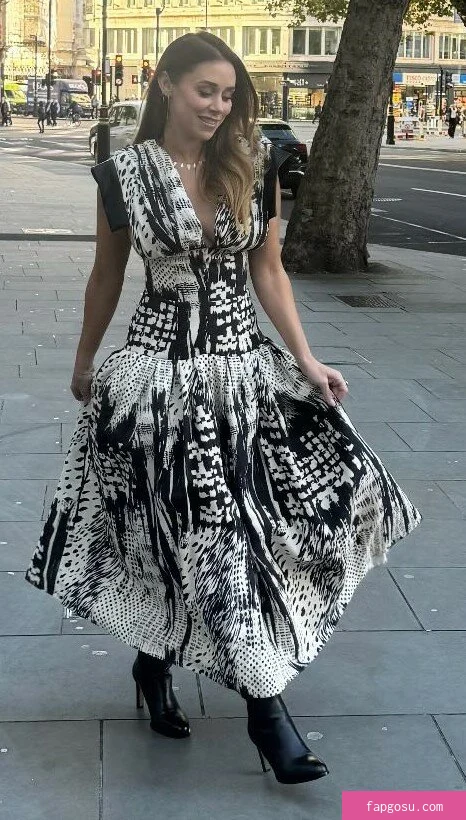 Una Healy