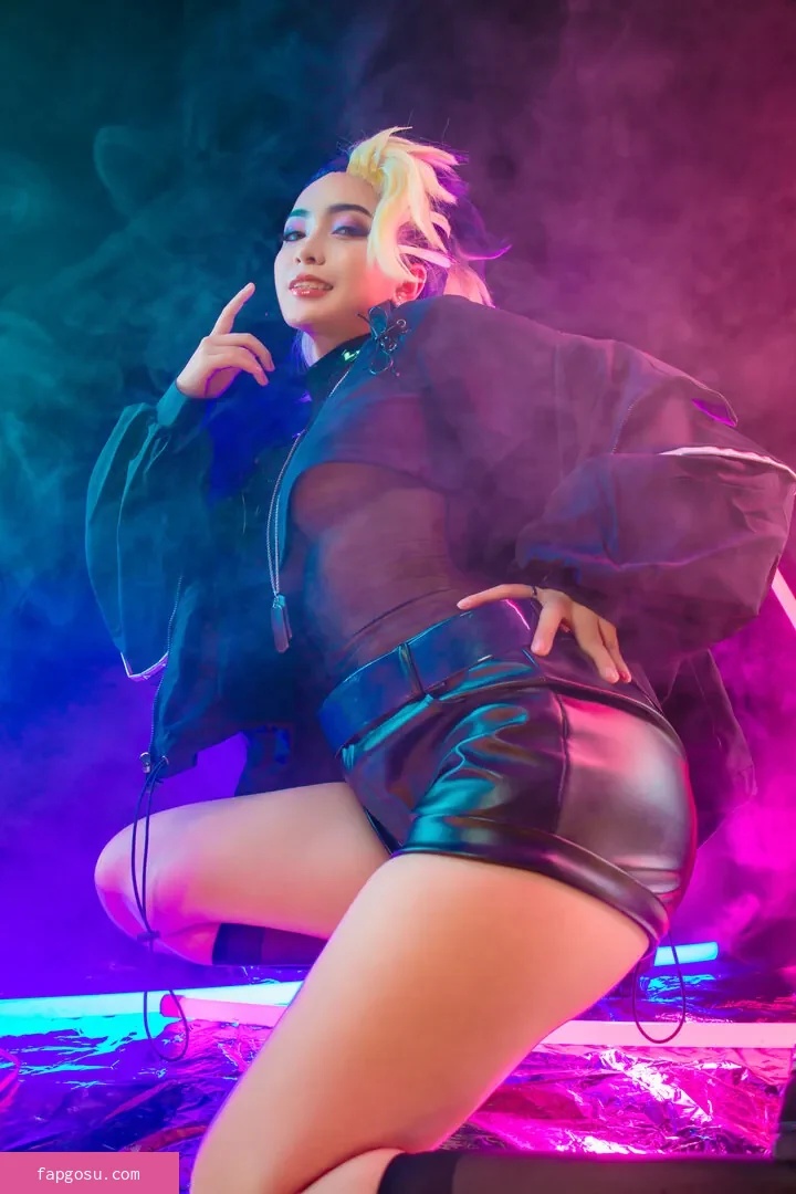 Umeko J.