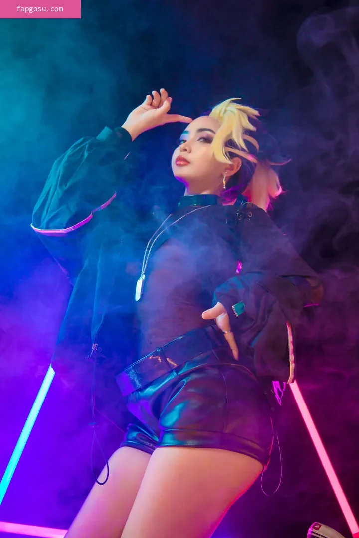 Umeko J.