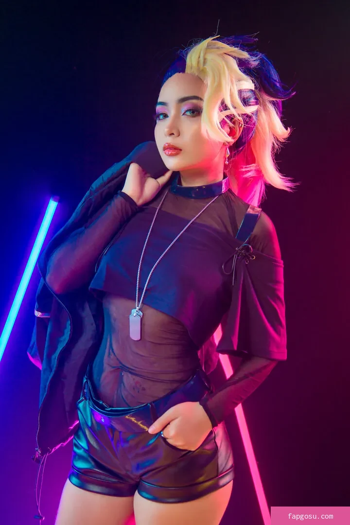 Umeko J.