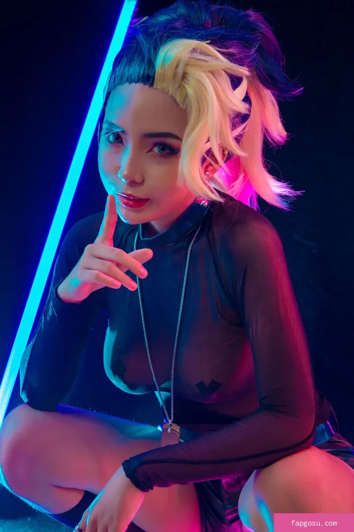 Umeko J.