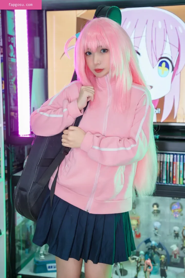 Umeko J.
