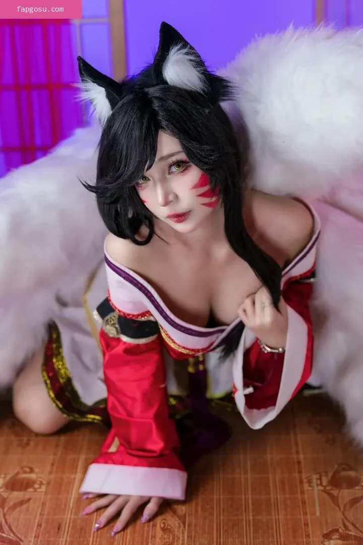 Umeko J.