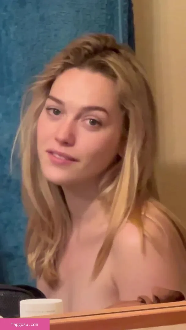 Victoria Pedretti