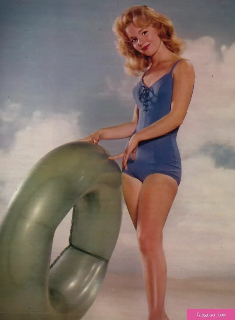 Vintage Starlets
