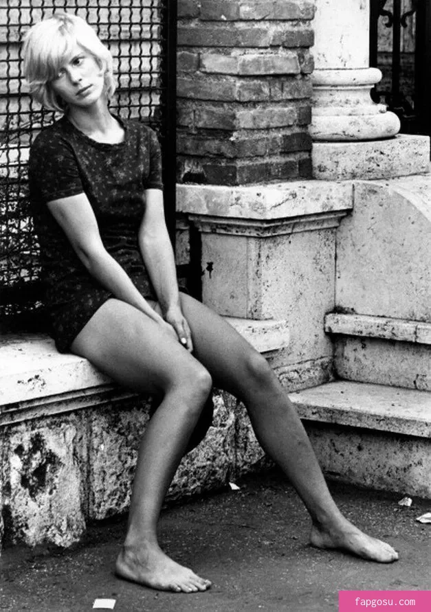Vintage Starlets