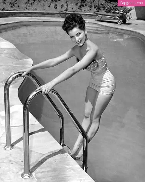 Vintage Starlets