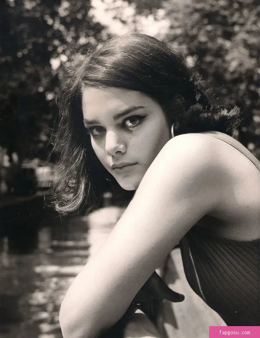 Vintage Starlets