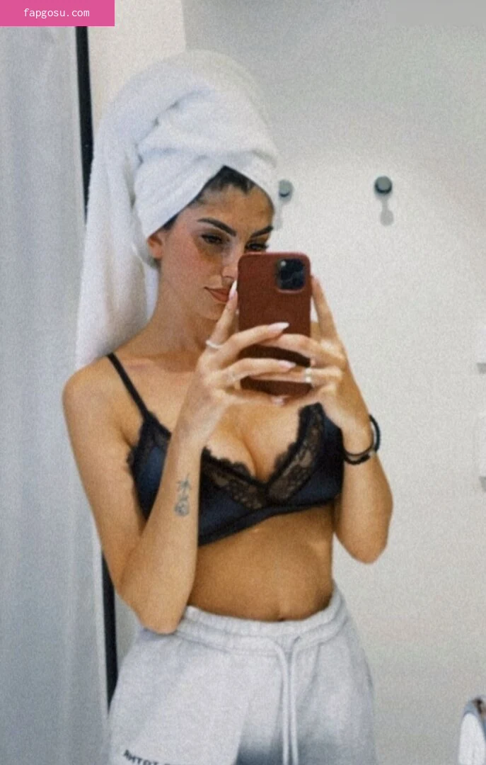 Yeliz Koc