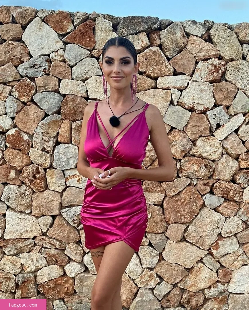 Yeliz Koc