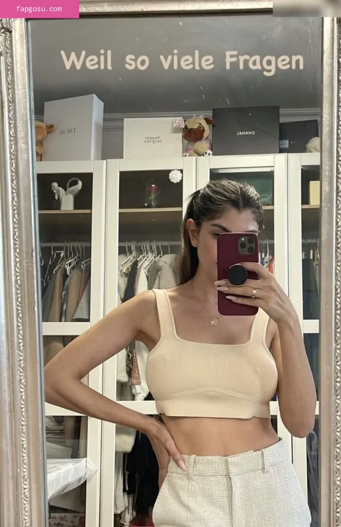 Yeliz Koc