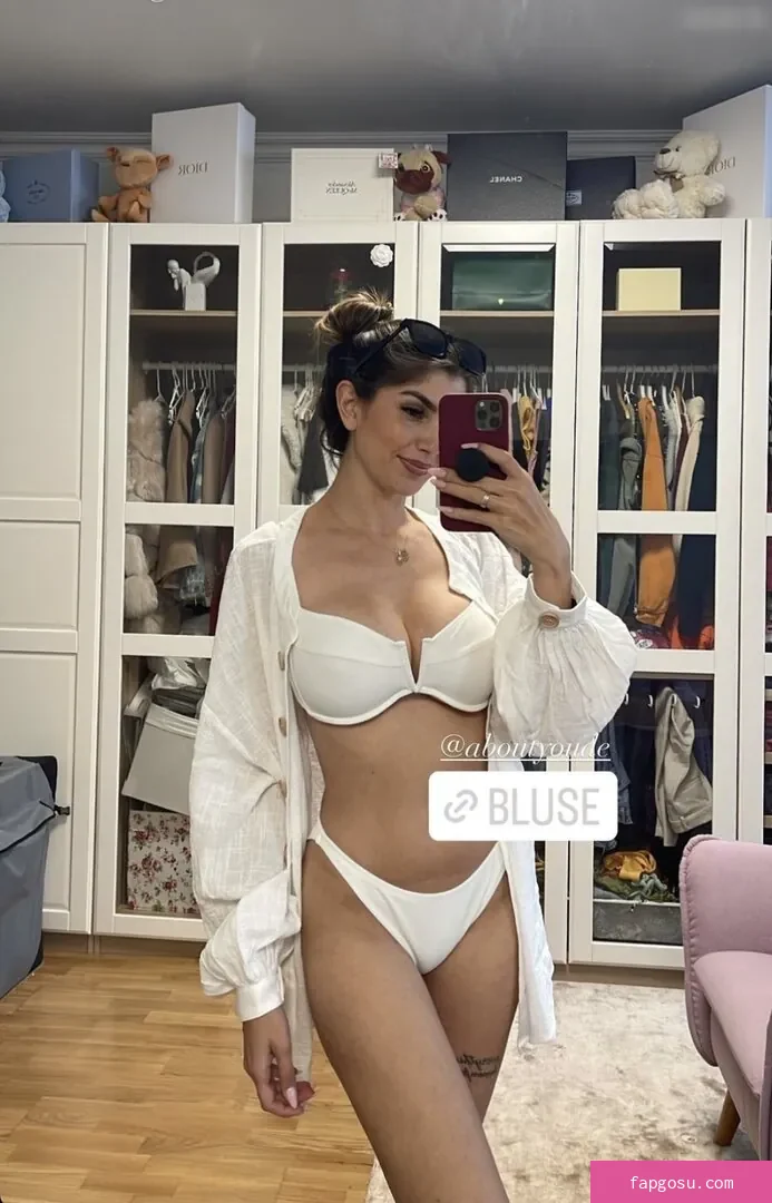Yeliz Koc