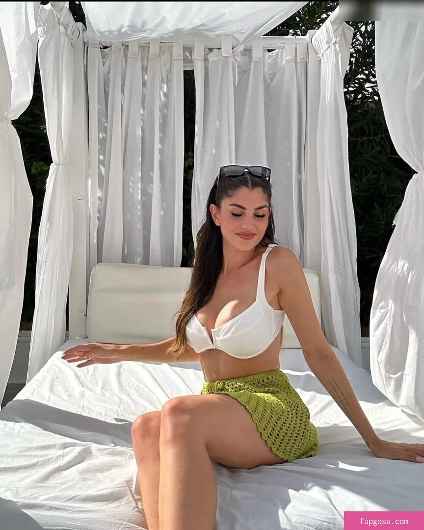 Yeliz Koc
