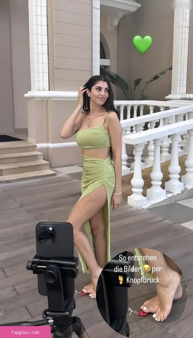 Yeliz Koc