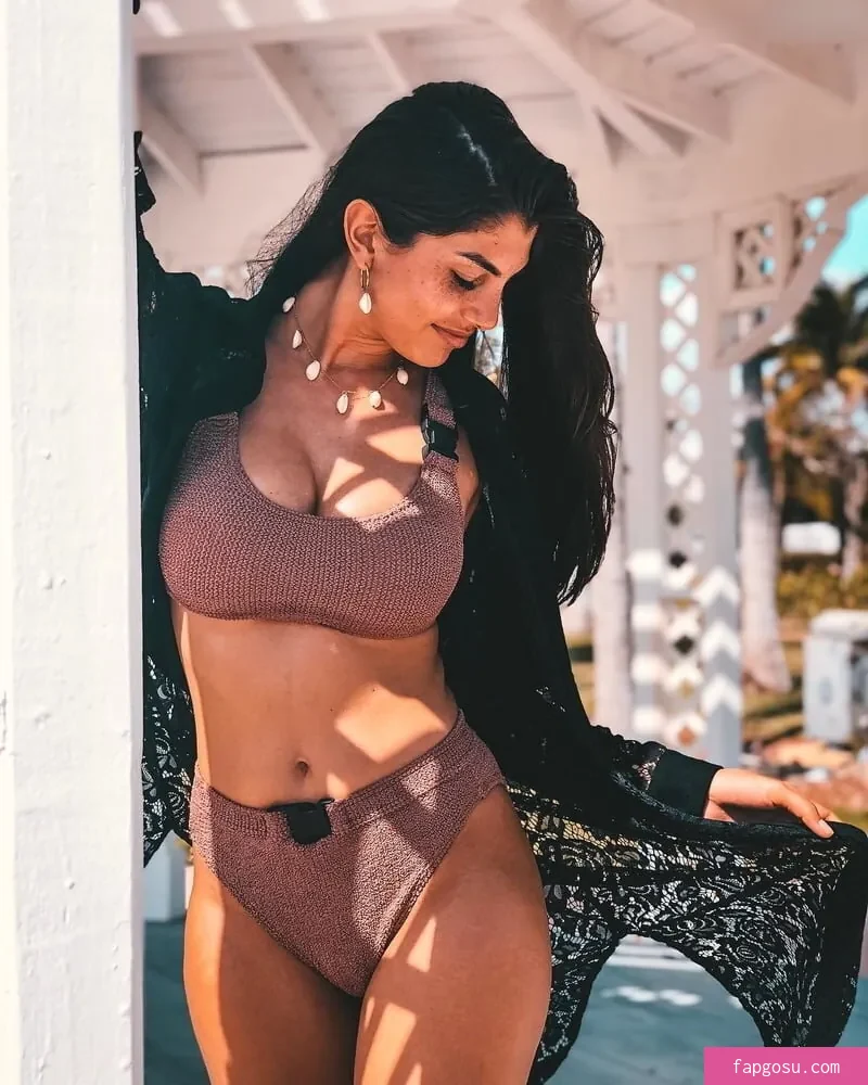 Yeliz Koc