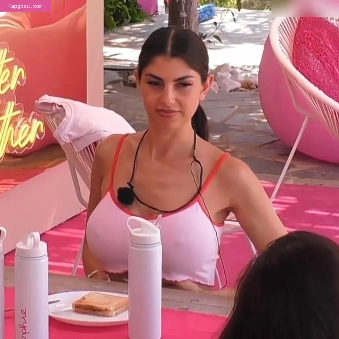Yeliz Koc