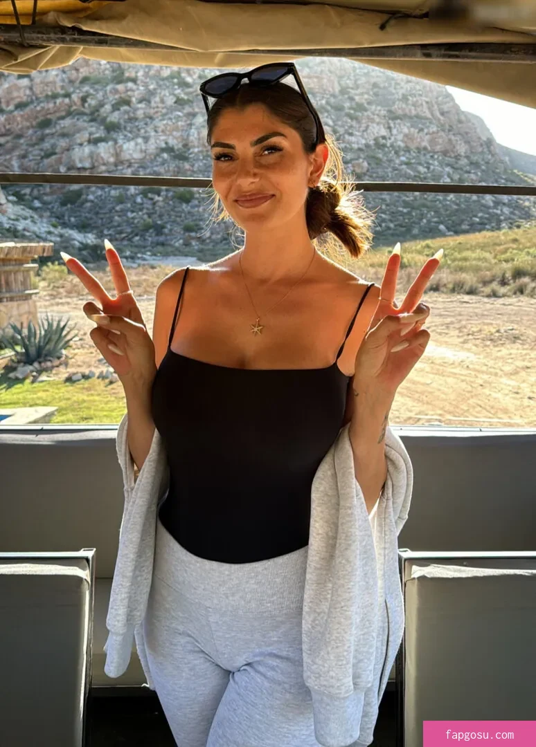 Yeliz Koc