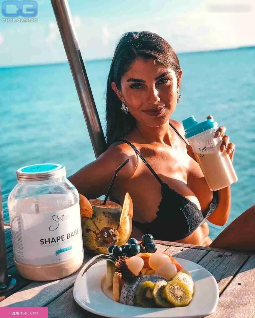 Yeliz Koc
