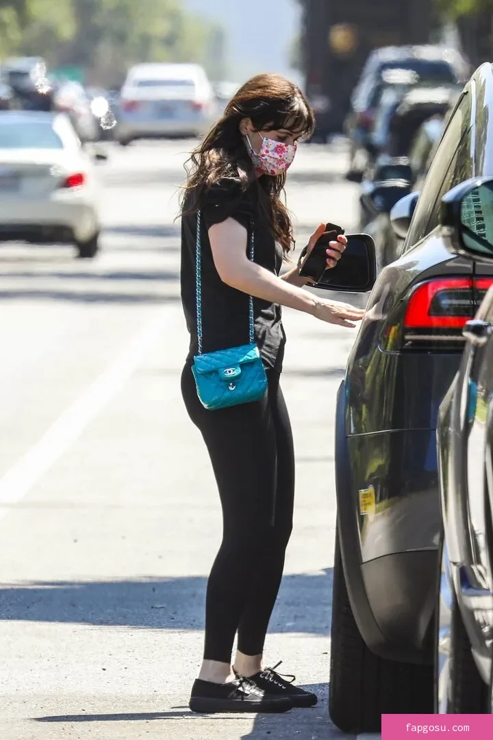 Zooey Deschanel