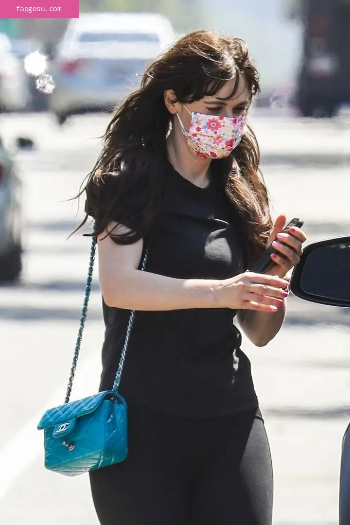 Zooey Deschanel