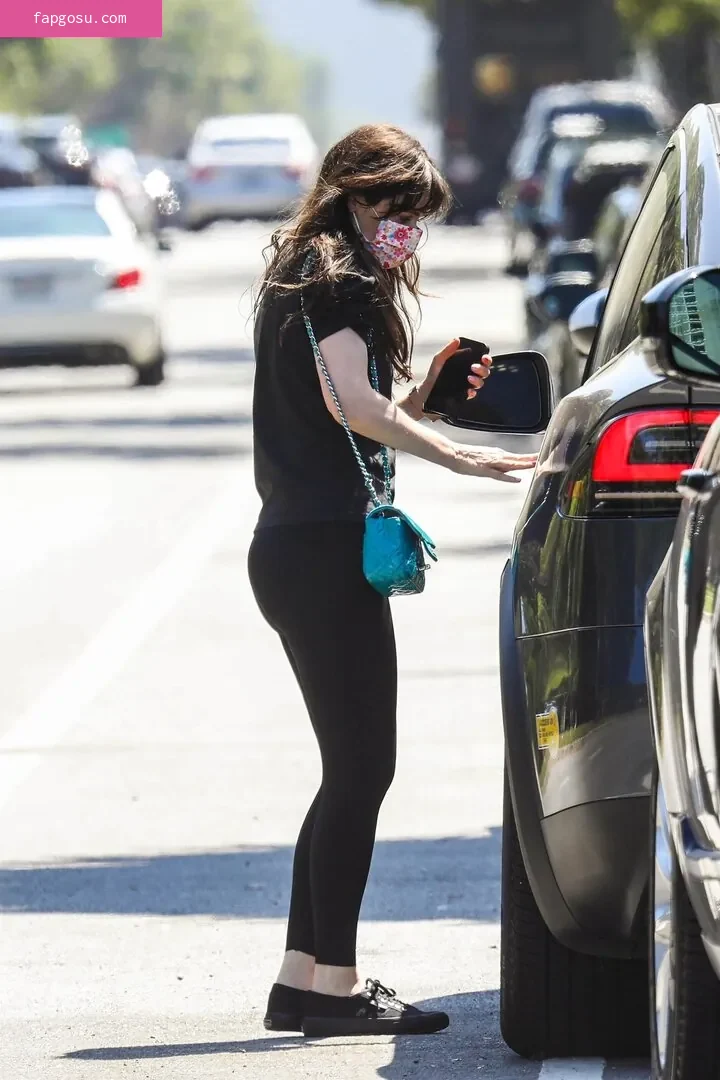 Zooey Deschanel