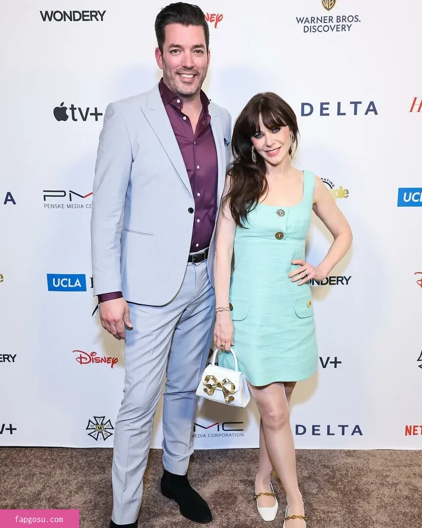 Zooey Deschanel