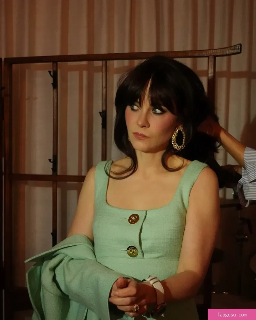 Zooey Deschanel