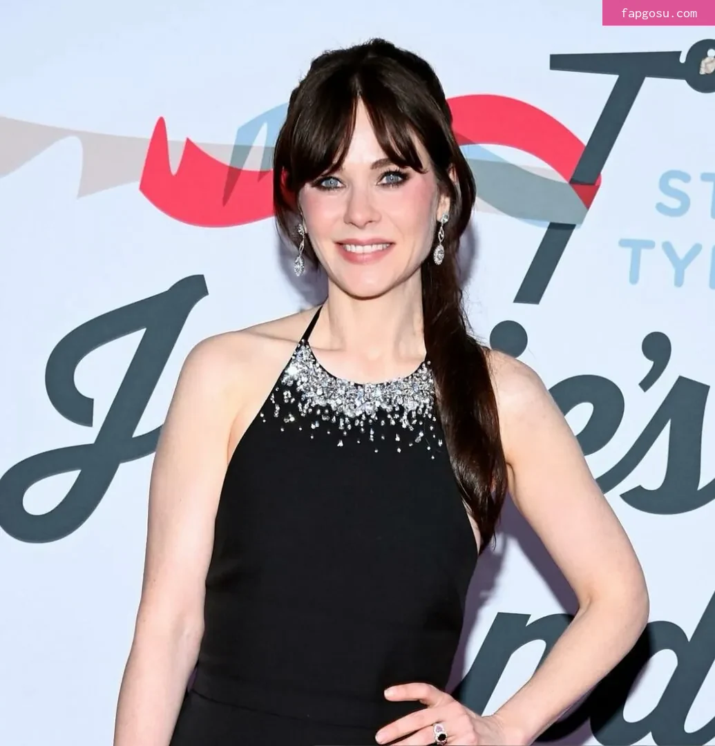 Zooey Deschanel